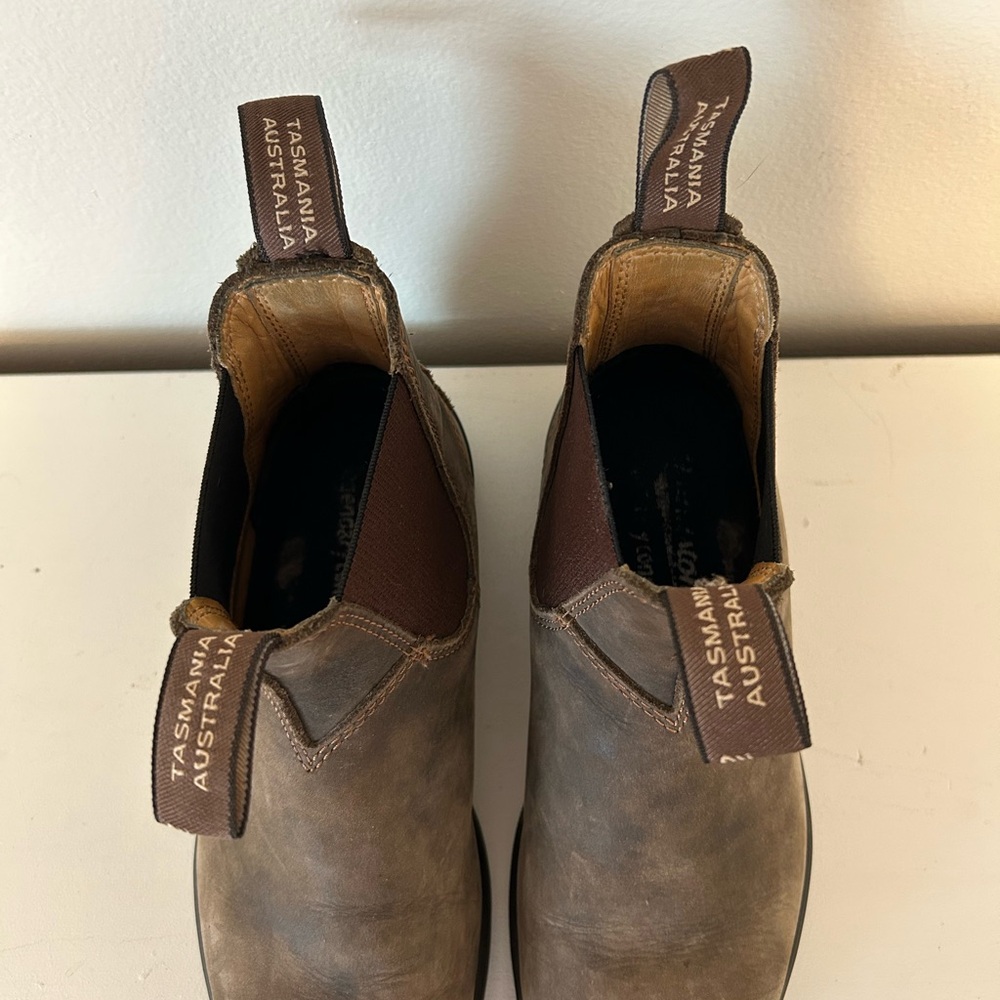 Blundstone #585 Classics Rustic Brown Leather Boo… - image 3